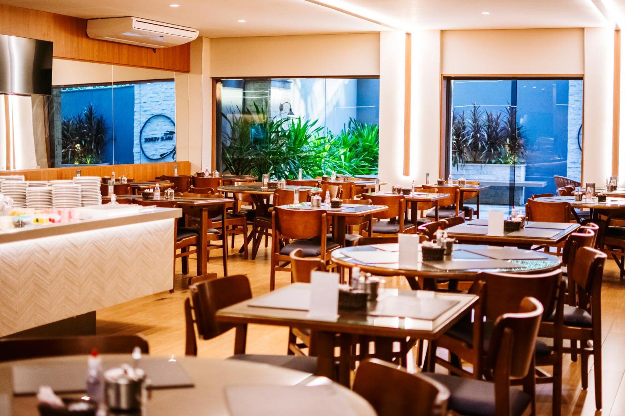 Hotel Vale Verde Кампо Гранде Екстериор снимка